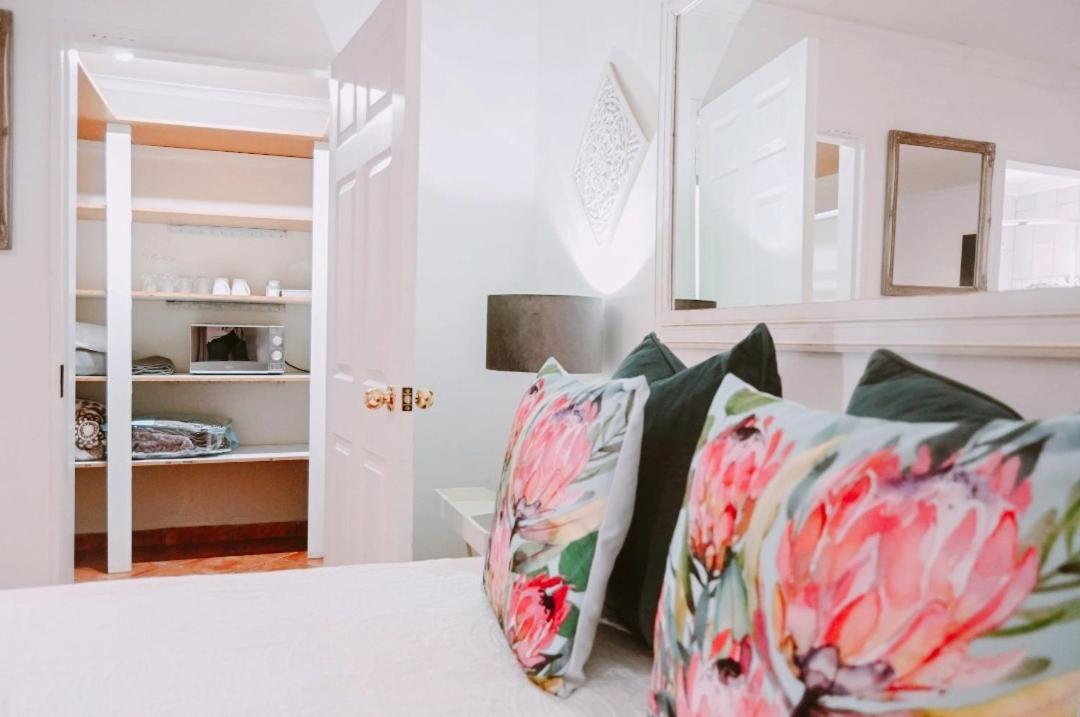 Zhantique Guest House 1- Unit 5 Boksburg Bagian luar foto